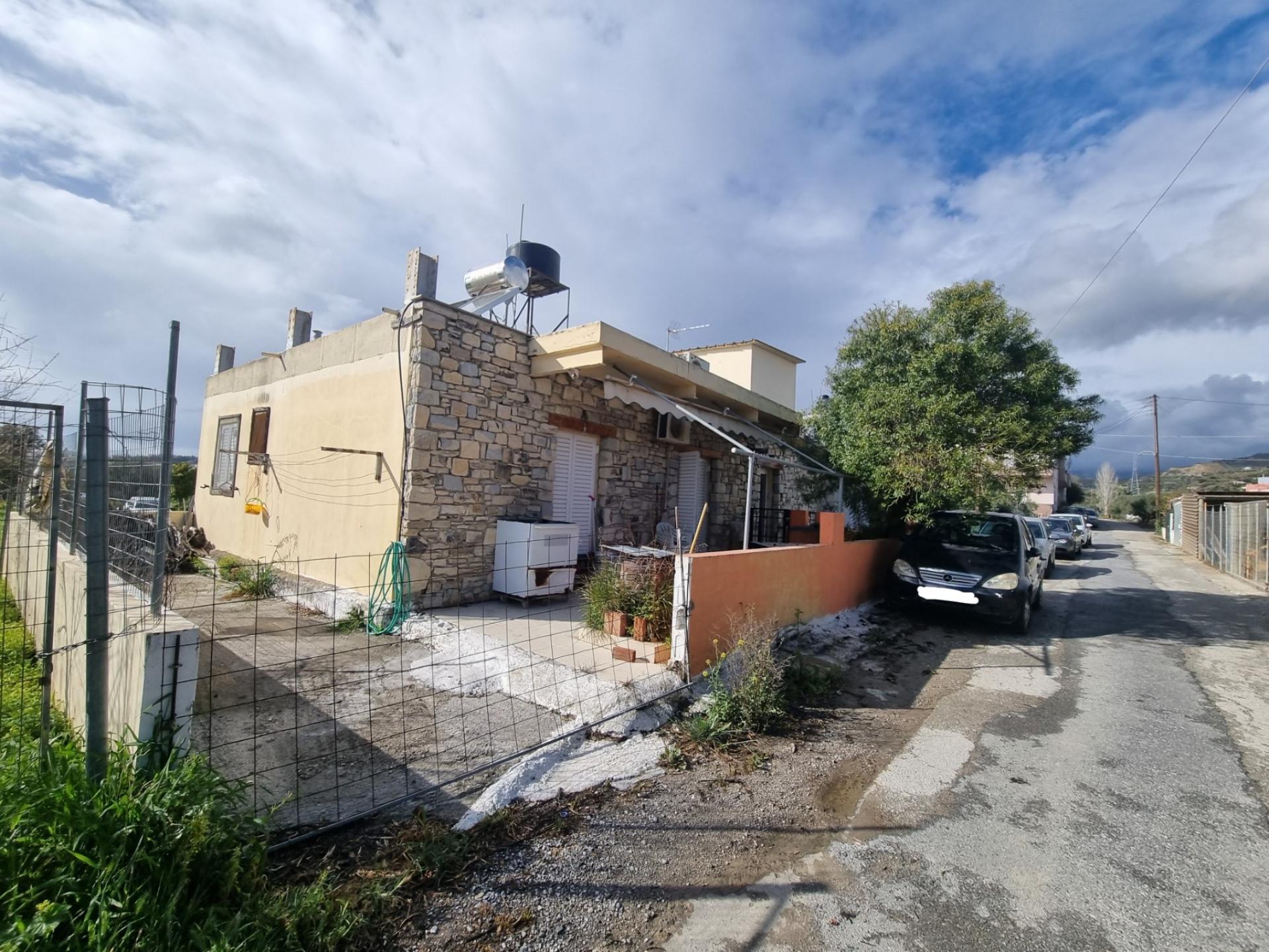 Sale of 2 detached houses in Kapariana, Heraklion, Crete